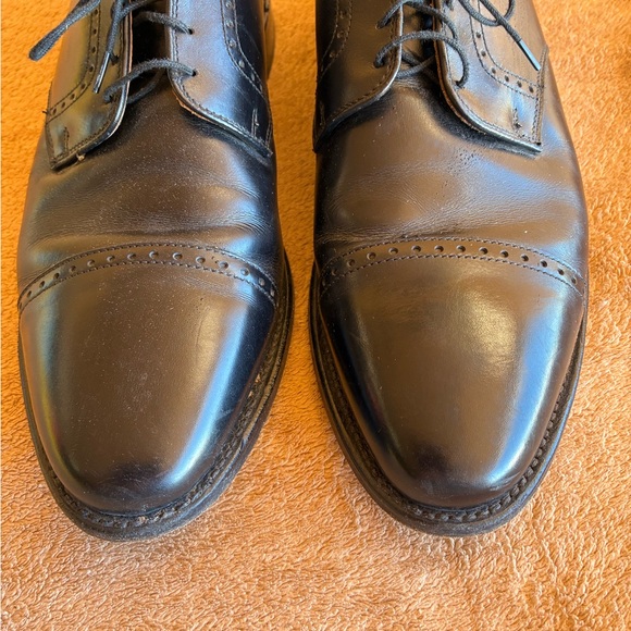 Allen Edmonds Clifton Cap-toe Oxford Dress Shoe 
Size 12 main image 4